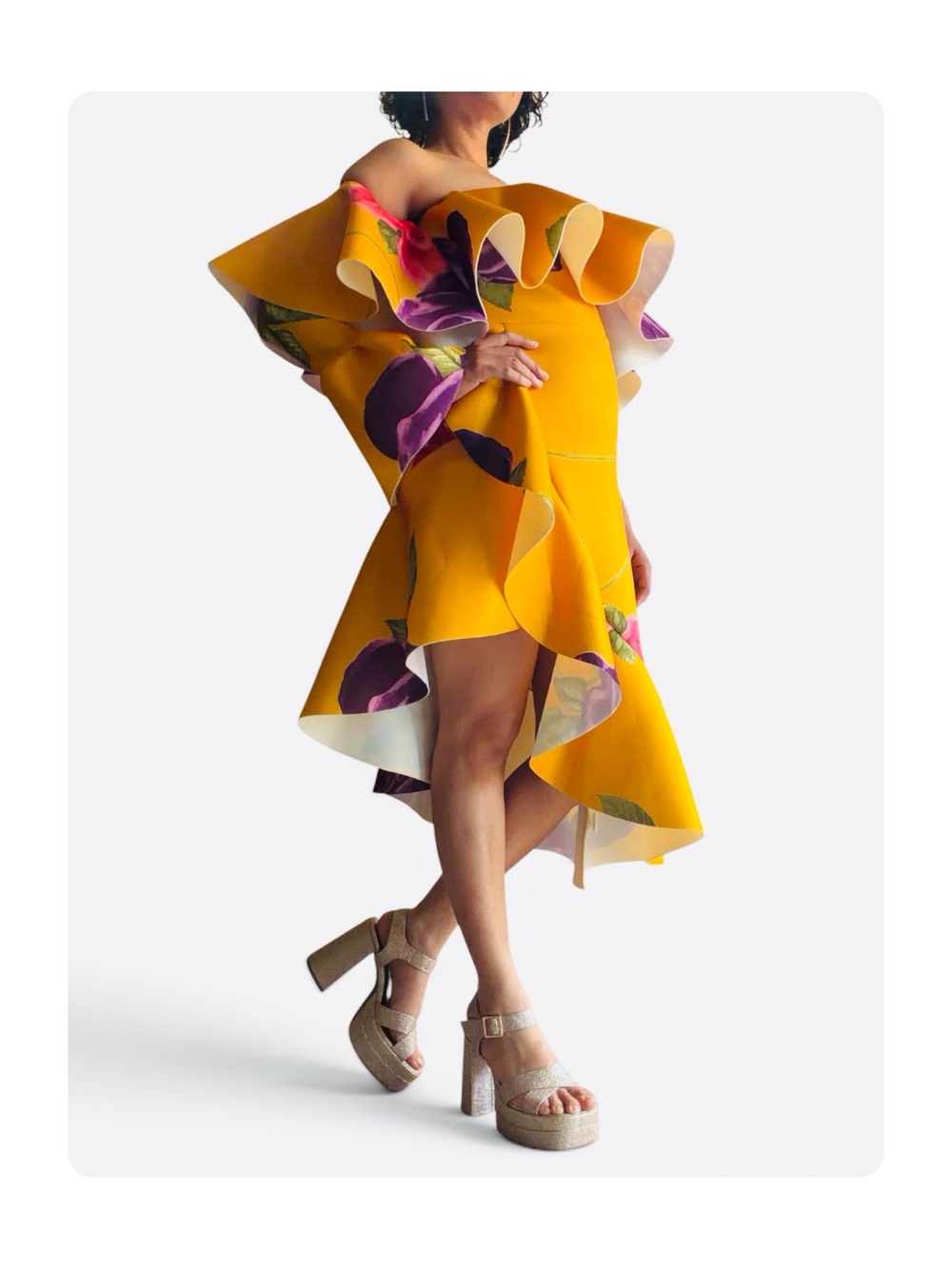 ★ Frida Asymmetrical Floral One Sleeve Unlined Seasonal Staple Yellow Dress M ★